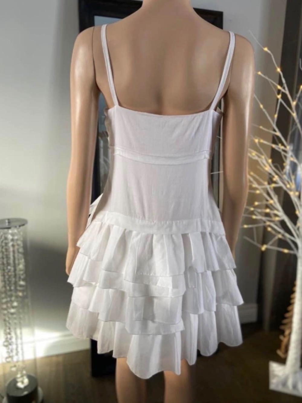 NWT: Calvin Klein White Lightweight 100% Cotton Tiered Ruffled Summer Dress 6 - Picture 5 of 12